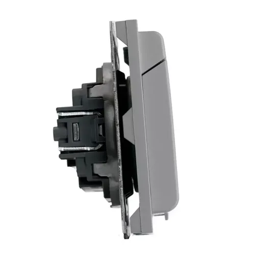 Розетка 2P ЭМИЛИ защ.шторки с крышкой платиново-сер RST16-5113-10