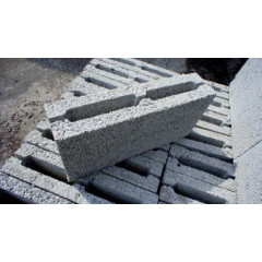 Блок шлаковый перегородочный ЯР 390*90*190 вибропресс (110шт/п)