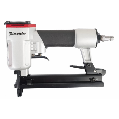 Пневмостеплер MATRIX (57420) для прямоугольных скоб от 10 до 22 мм