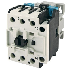 Пускатель магнитный TDM ПМ12-016150 У3В 230В 4НО SQ0714-0040