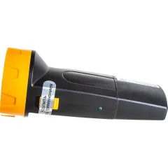 Фонарь ULTRAFLASH LED 3827 (LED* 5) ПЛАСТИК. черн.-желт. со встр. вилкой, аккум.: заряд. от сети (656023)