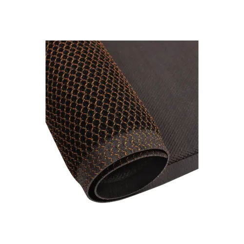 Коврик придверный 400*600мм Mesh Mat черно-золотой (106474)