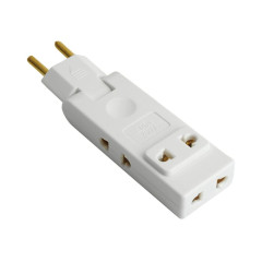 Разветвитель сетевой 4-местный плоский поворотный 10А 250B STEKKER белый ADP10-24-21 50069