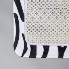 Набор ковриков для ванной и туалета 2шт ДОЛЯНА 50х80см+45х40см Зебра (1152801)