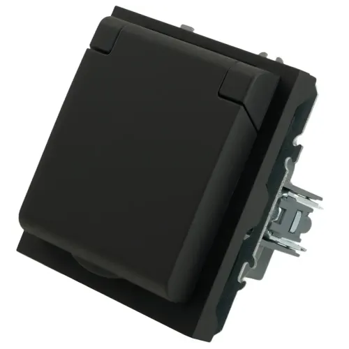 Розетка 2P+E ЭМИЛИ защ.шторки с крышкой черный RST16-5112-05