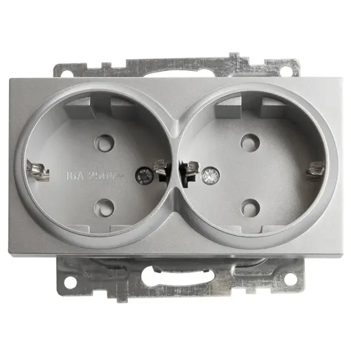 Розетка 2-ая 2P+E Катрин серебро с защитной шторкой GLS16-7114-03