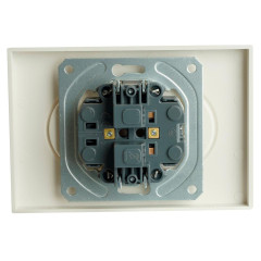 Розетка 2-ая 2P ЭМИЛИ шторки белый RST16-5116-01