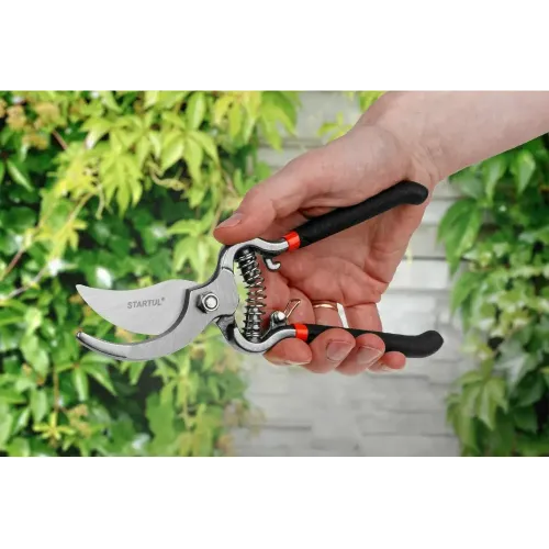 Секатор STARTUL GARDEN плоскостной 21 см (ST6410-04)