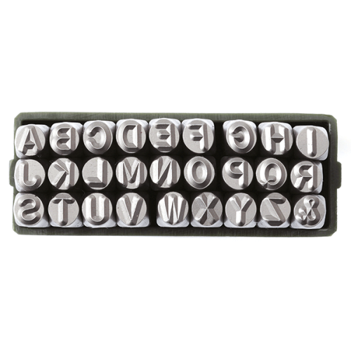 Набор клейм буквенных Д/Т латиница 4 мм (378204)