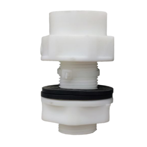 Врезка для резервуара пластиковая TCM ф 1