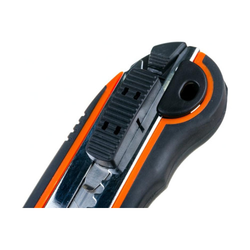 Нож технический STARTUL PROFI 18 мм (ST0939)