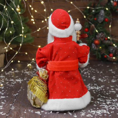 Дед Мороз Зимнее волшебство (с украшенным посохом и мешком) 30см красный (10481671)