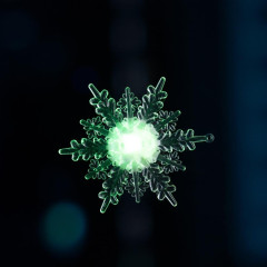 Фигурка на липучке Снежинка 11см на батарейках мульти(9675463)