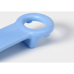 Открывалка винтовых крышек 14см, пластик (10417823)