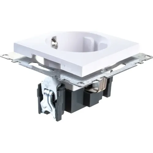 Розетка 2P+Е Катрин белый с защитной шторкой GLS16-7110-01