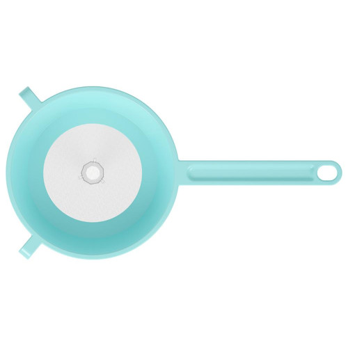 Воронка с ситом Альтернатива М8317 13см голубая (263394)