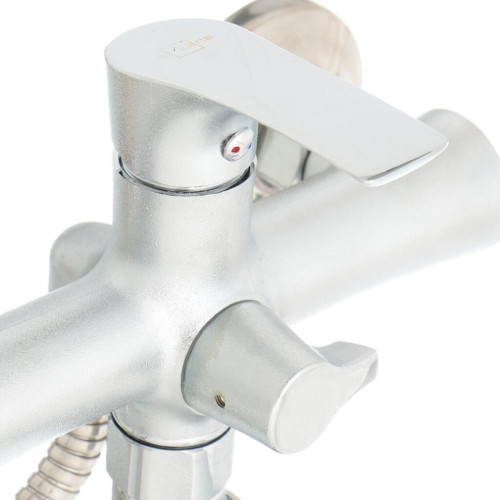 Смеситель для ванны SOLONE FAB7-A020