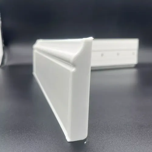 Плинтус фигурный 80мм 2,2м ИдеалДюра (ИД-ПФ80 001Бел)