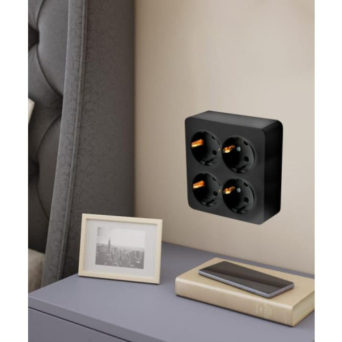 Розетка О/У 4-ая 2P+E STEKKER черный квадрат MST16-14S-02 49322