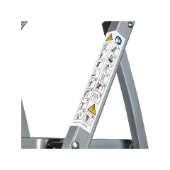 Стремянка стальная 3 ступени с покрытием WK6018-3А (451752)