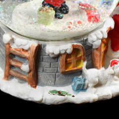 Фигурка декоративная Шар водяной со снегом 11*10*14см Y4-4231 (377777)