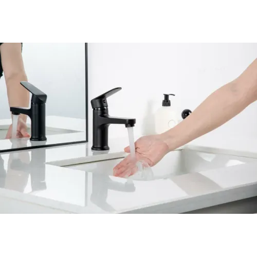 Смеситель для умывальника FRUD R10156-6 чёрный