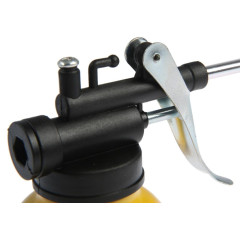 Масленка-нагнетатель ТУНДРА металлический наконечник, 250мл (1172295)