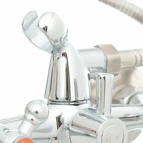 Смеситель для ванны G-LAUF JMX7-A605, круглый поворотный излив